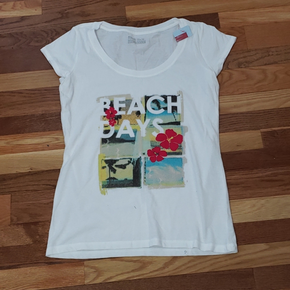 Mossimo supply co womens T shirt size XXL ,new